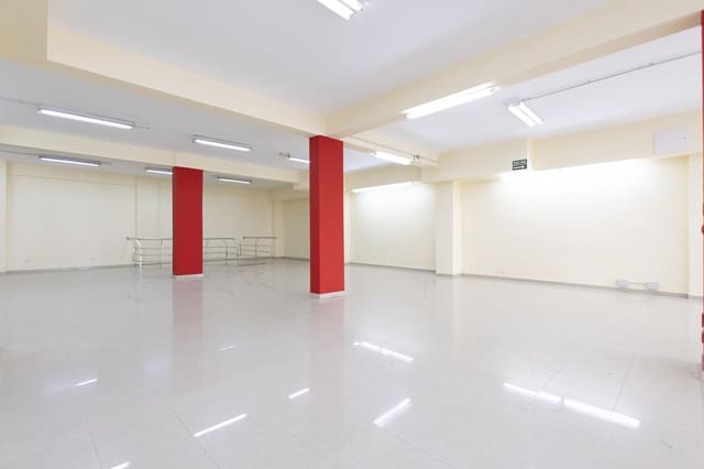 1 soverom Bedrift til leie i Puerto de la Cruz - € 4 800 (Ref: 9700007)