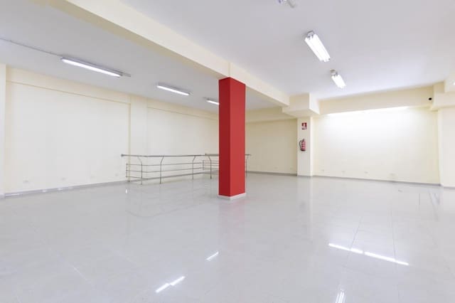 1 soverom Bedrift til leie i Puerto de la Cruz - € 4 800 (Ref: 9700007)