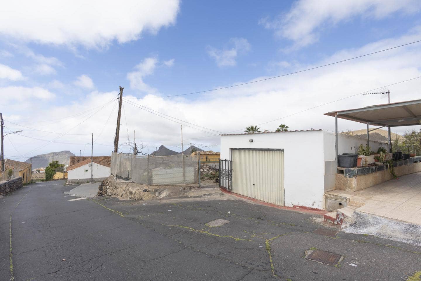 3 bedroom Villa for sale in Vilaflor - € 200,000 (Ref: 9700102)