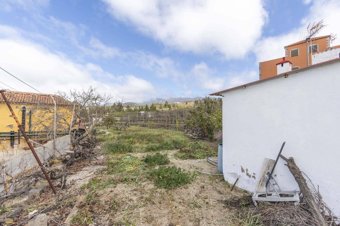 3 bedroom Villa for sale in Vilaflor - € 200,000 (Ref: 9700102)