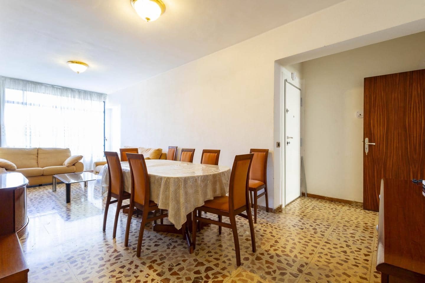 3 bedroom Flat for sale in Santa Cruz de Tenerife - € 375,000 (Ref: 9713882)