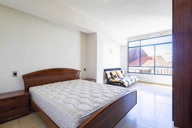 3 sypialnia Mieszkanie na sprzedaż w Zona Centro, Santa Cruz de Tenerife - 375 000 € (Ref: 9713882)