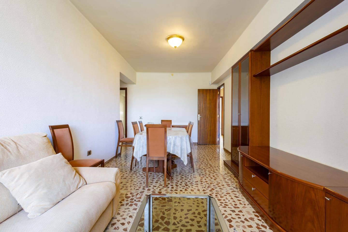 3 bedroom Flat for sale in Santa Cruz de Tenerife - € 375,000 (Ref: 9713882)