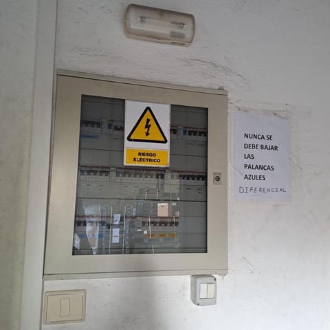 1 Zimmer Gewerbe zu verkaufen in Arinaga, Agüimes - 955.000 € (Ref: 9713883)