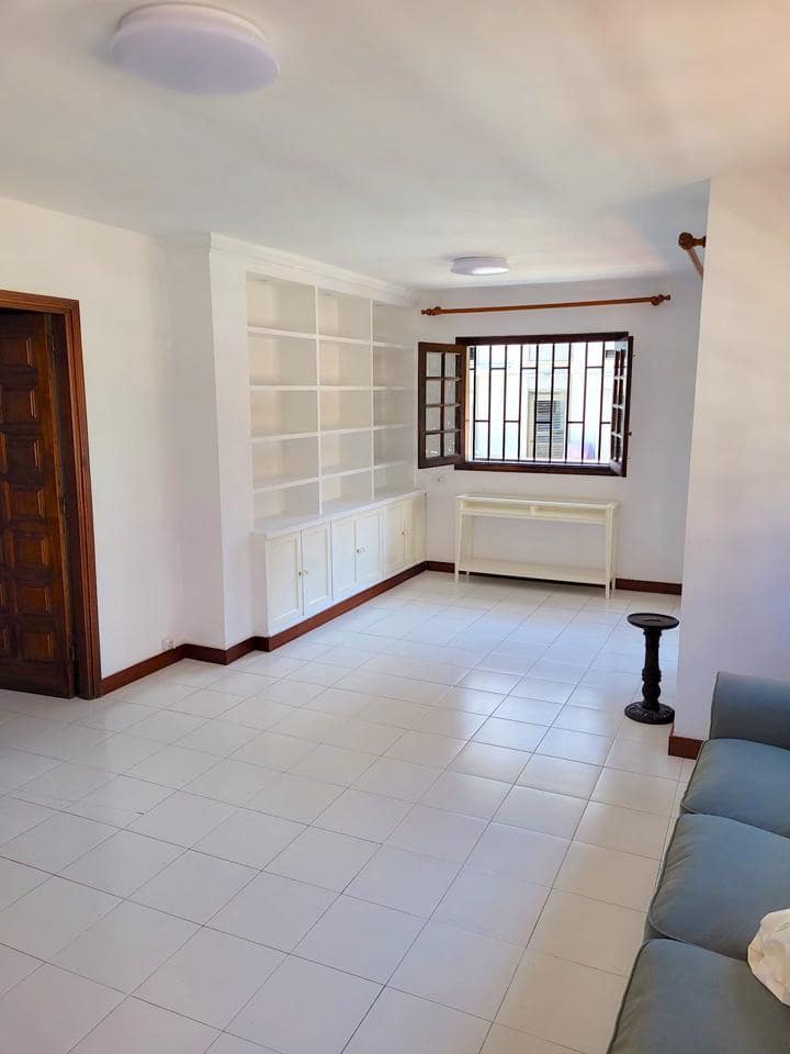 1 bedroom Flat for rent in Santa Cruz de Tenerife - € 850 (Ref: 9720880)