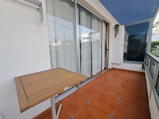 Piso de 1 habitación en Puerto de la Cruz en alquiler con piscina - 800 € (Ref: 9730489)