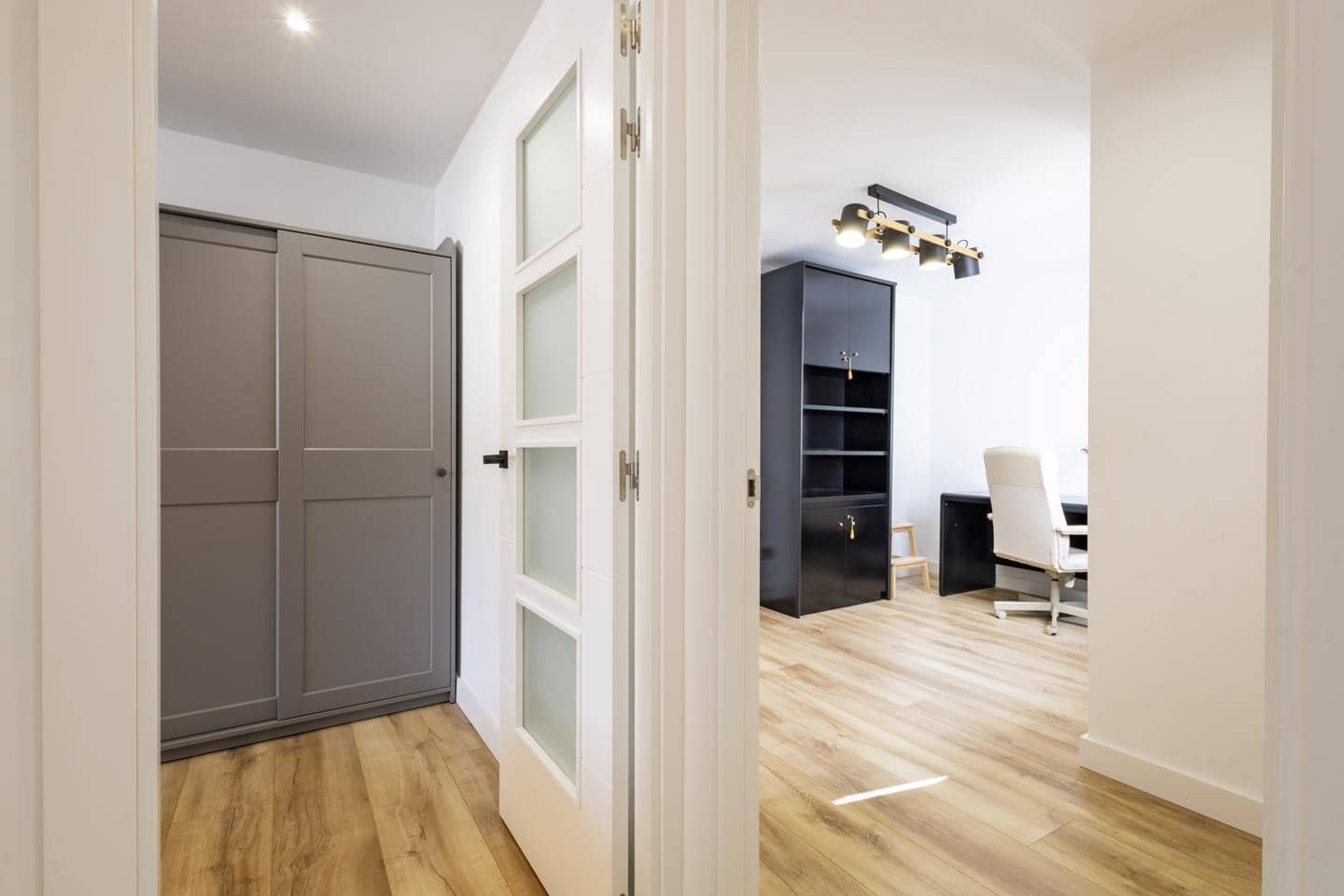 3 bedroom Flat for sale in Santa Cruz de Tenerife with garage - € 695,000 (Ref: 9731244)