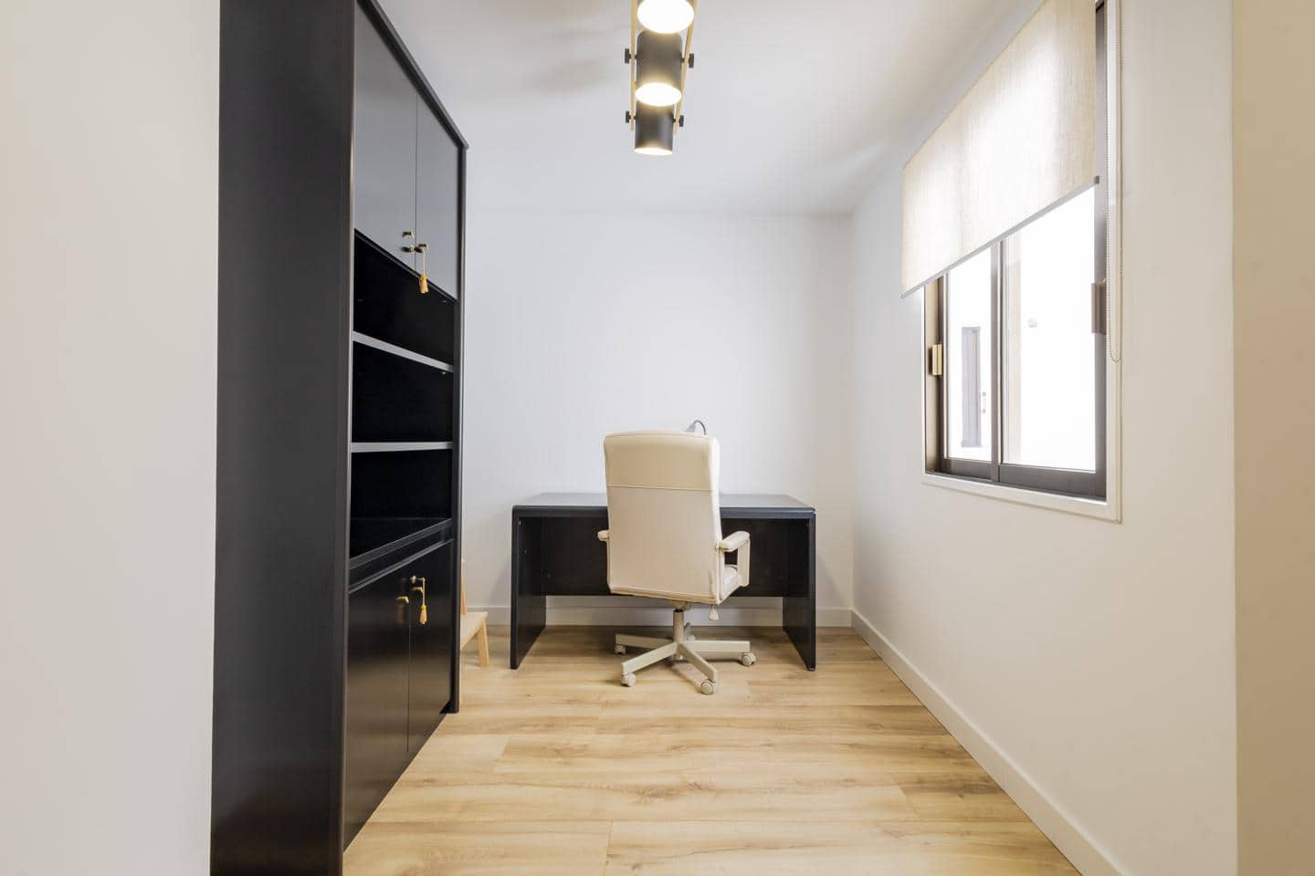 3 bedroom Flat for sale in Santa Cruz de Tenerife with garage - € 695,000 (Ref: 9731244)