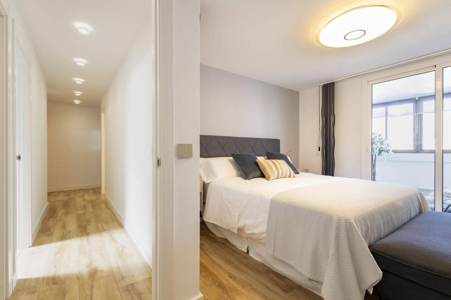 3 bedroom Flat for sale in Santa Cruz de Tenerife with garage - € 695,000 (Ref: 9731244)