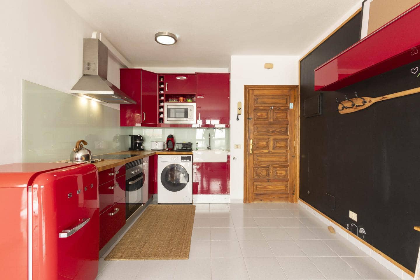 1 bedroom Flat for sale in El Medano - € 260,000 (Ref: 9737213)