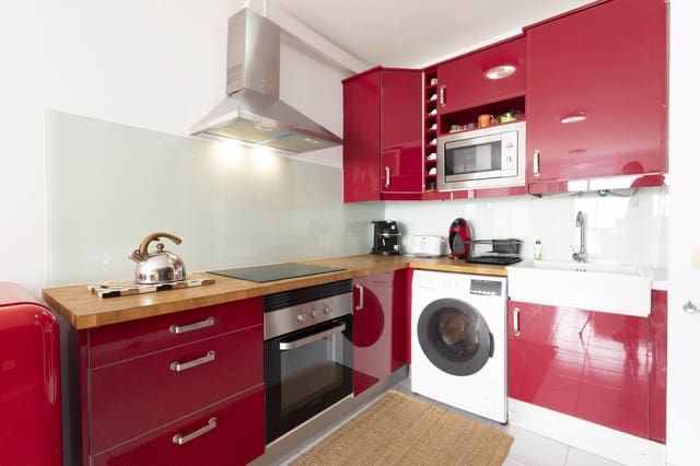 Piso de 1 habitación en El Medano, Granadilla de Abona en venta - 260.000 € (Ref: 9737213)