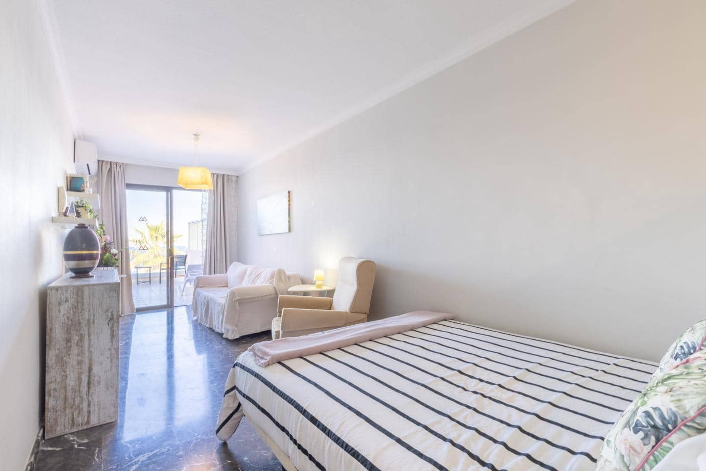 Flat for rent in Santiago del Teide - € 900 (Ref: 9737214)