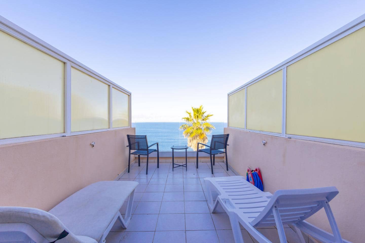 Flat for rent in Santiago del Teide - € 900 (Ref: 9737214)