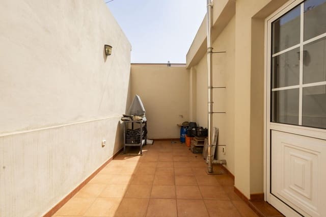 7 Zimmer Villa zu verkaufen in San Cristóbal de La Laguna - 420.000 € (Ref: 9737300)