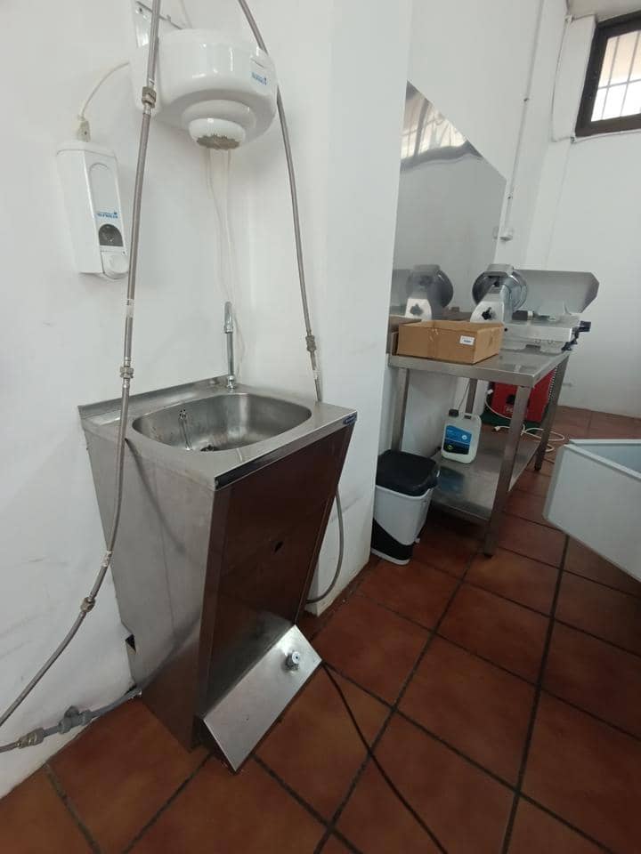 1 bedroom Business for rent in San Cristobal de La Laguna - € 600 (Ref: 9747282)