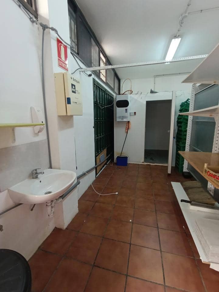 1 bedroom Business for rent in San Cristobal de La Laguna - € 600 (Ref: 9747282)