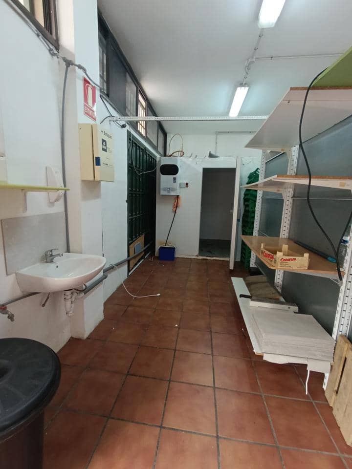 1 bedroom Business for rent in San Cristobal de La Laguna - € 600 (Ref: 9747282)