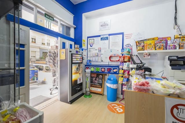 1 bedroom Business for rent in Toscal, Santa Cruz de Tenerife - € 600 (Ref: 9747372)