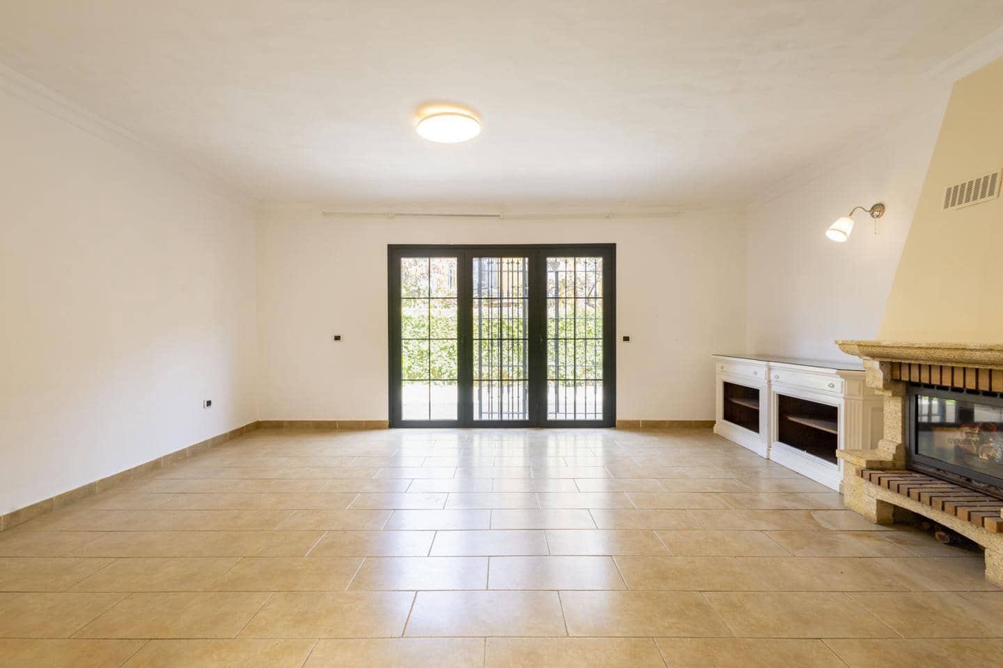 Chalet de 4 habitaciones en San Cristóbal de La Laguna en venta - 389.000 € (Ref: 9751100)