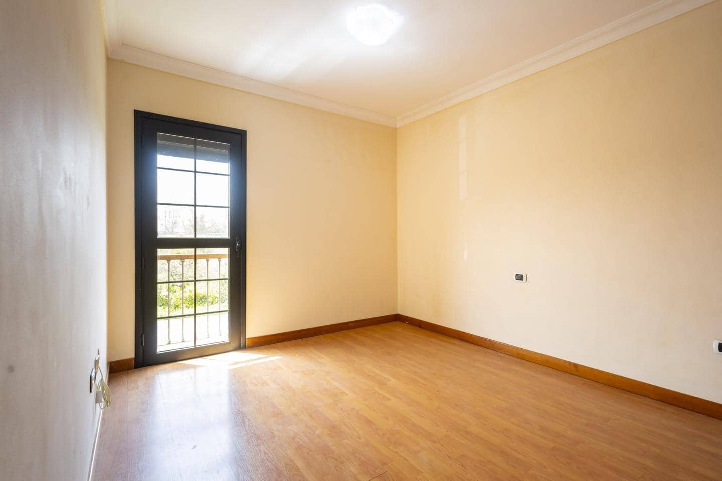 Chalet de 4 habitaciones en San Cristóbal de La Laguna en venta - 389.000 € (Ref: 9751100)