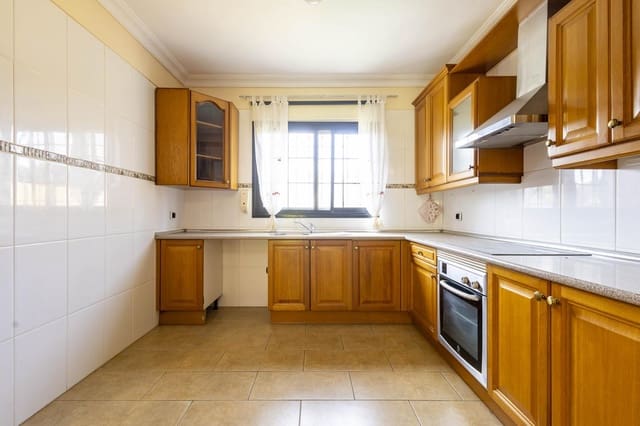 4 soverom Villa til salgs i San Cristóbal de La Laguna - € 389 000 (Ref: 9751100)