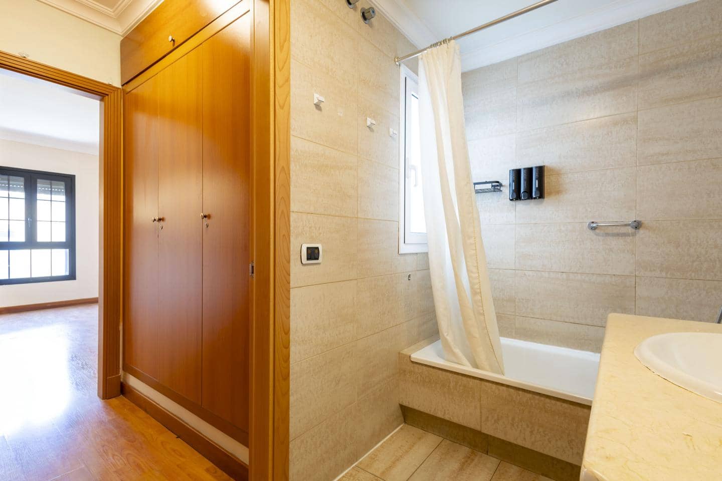 Chalet de 4 habitaciones en San Cristóbal de La Laguna en venta - 389.000 € (Ref: 9751100)