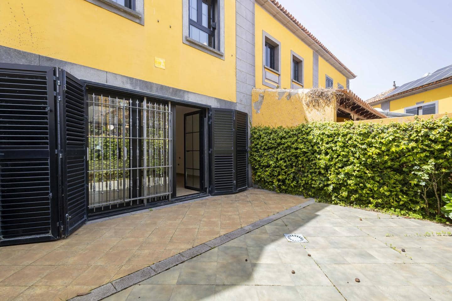 Chalet de 4 habitaciones en San Cristóbal de La Laguna en venta - 389.000 € (Ref: 9751100)