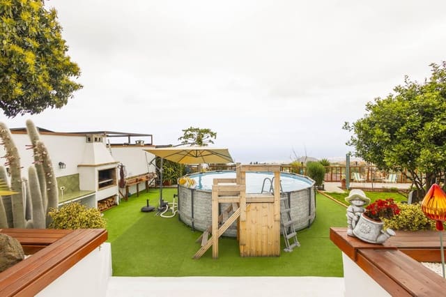 3 slaapkamer Villa te koop in Los Realejos met zwembad - € 345.000 (Ref: 9759429)