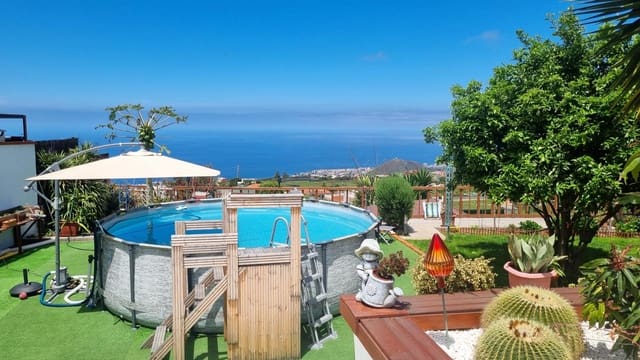Chalet de 3 habitaciones en Los Realejos en venta con piscina - 300.000 € (Ref: 9759429)