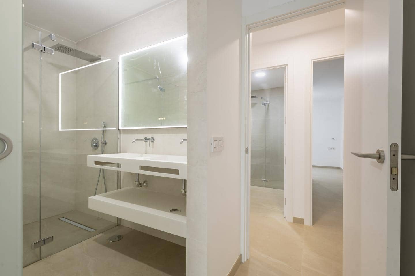 3 soveværelse Lejlighed til salg i Santa Cruz de Tenerife med garage - € 750.000 (Ref: 9775956)