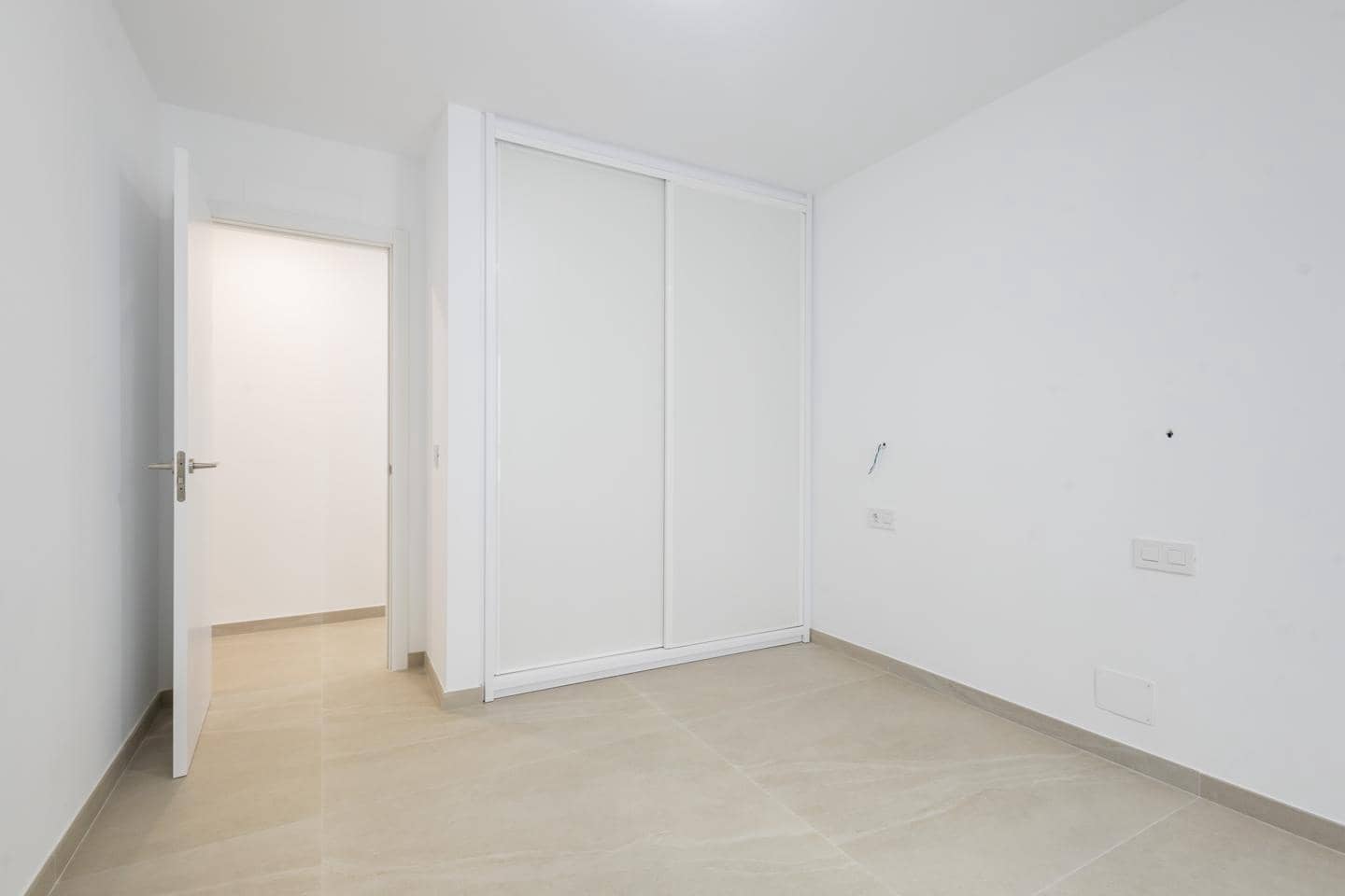 3 soveværelse Lejlighed til salg i Santa Cruz de Tenerife med garage - € 750.000 (Ref: 9775956)