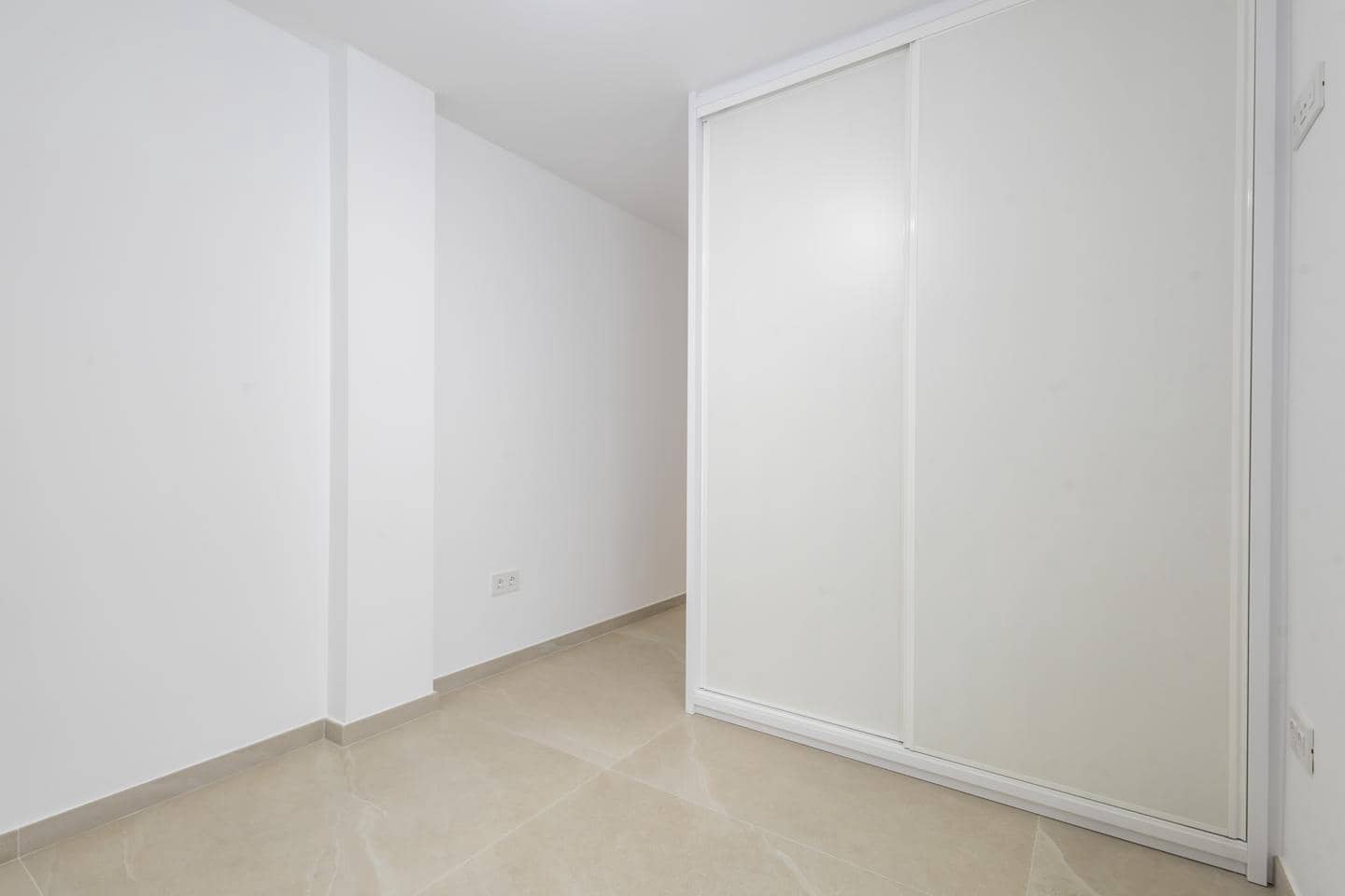 3 soveværelse Lejlighed til salg i Santa Cruz de Tenerife med garage - € 750.000 (Ref: 9775956)