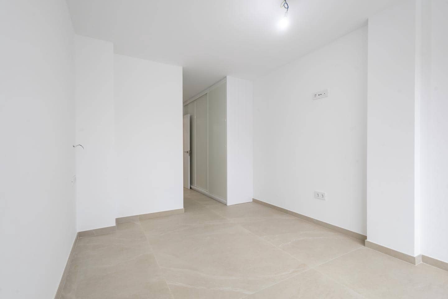 3 soveværelse Lejlighed til salg i Santa Cruz de Tenerife med garage - € 750.000 (Ref: 9775956)