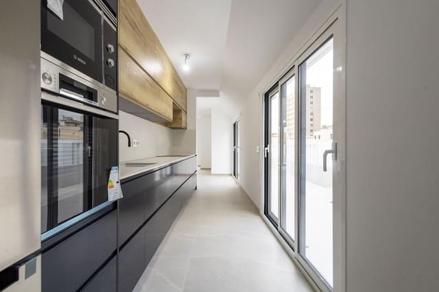 3 soveværelse Lejlighed til salg i Toscal, Santa Cruz de Tenerife med garage - € 750.000 (Ref: 9775956)