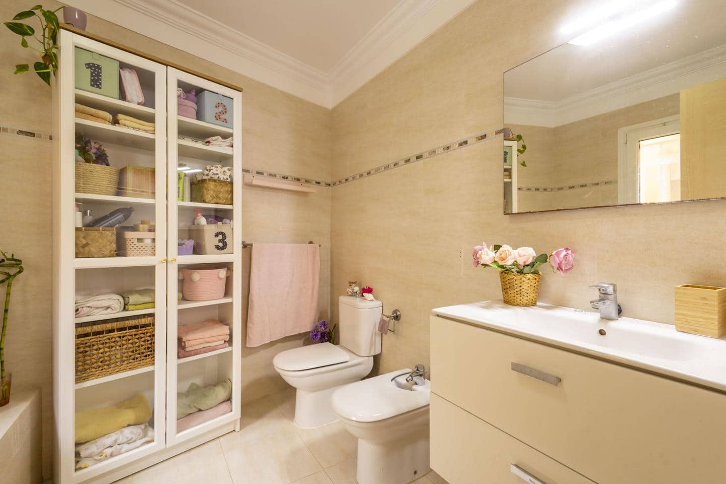 3 slaapkamer Villa te koop in Santa Cruz de Tenerife met garage - € 389.000 (Ref: 9778453)