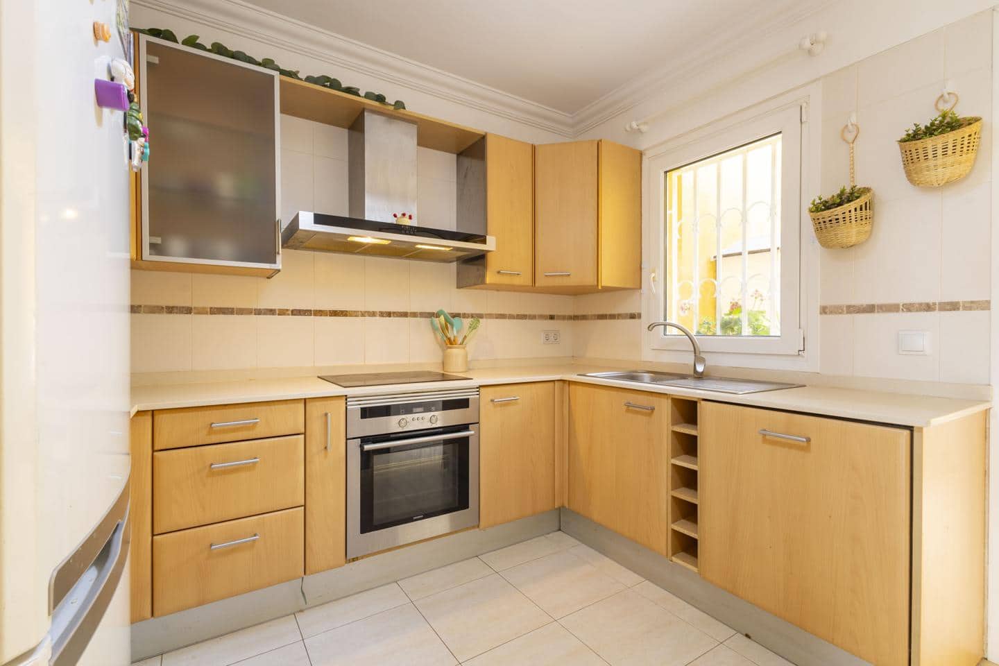 3 slaapkamer Villa te koop in Santa Cruz de Tenerife met garage - € 389.000 (Ref: 9778453)