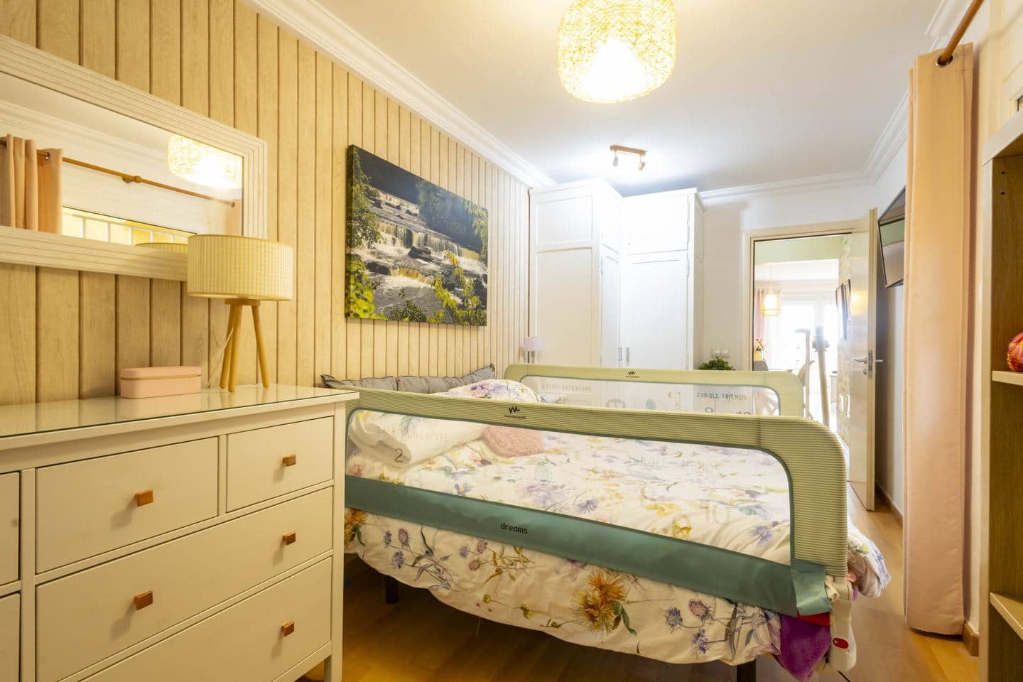 3 slaapkamer Villa te koop in Santa Cruz de Tenerife met garage - € 389.000 (Ref: 9778453)