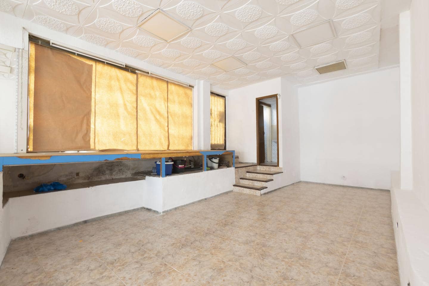 1 bedroom Business for rent in Puerto de la Cruz - € 2,400 (Ref: 9778454)