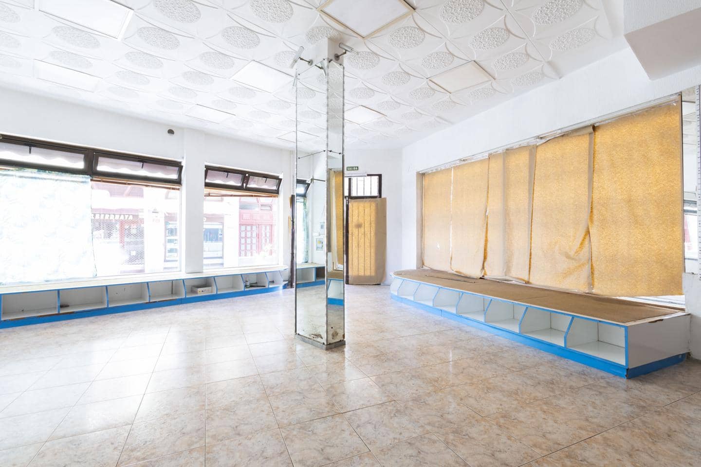 1 bedroom Business for rent in Puerto de la Cruz - € 2,400 (Ref: 9778454)