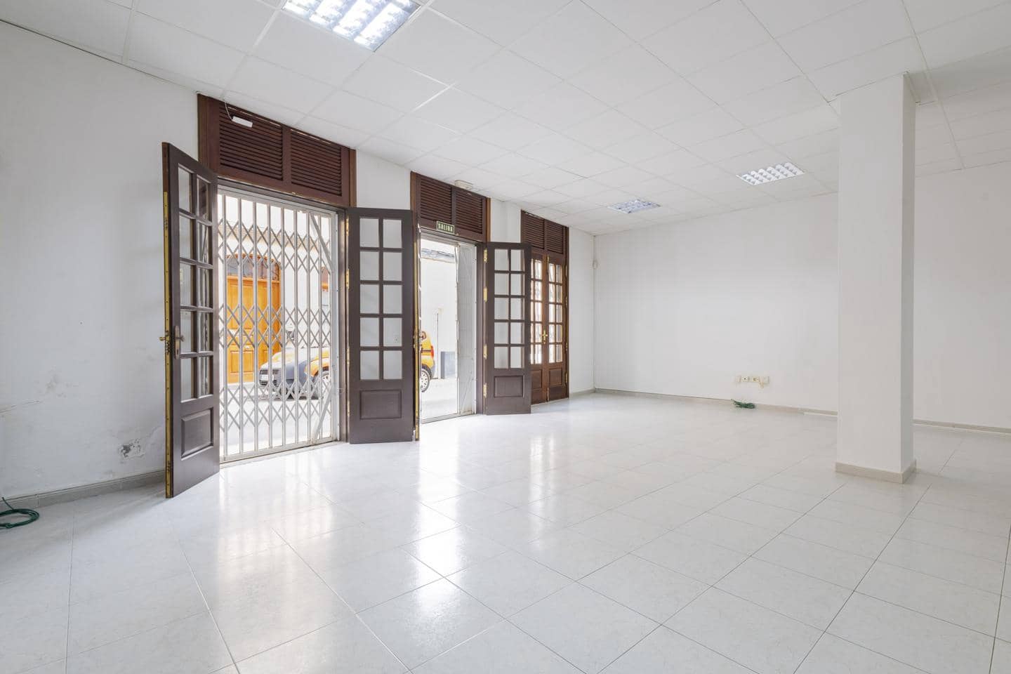 1 sovrum Företag att hyra i San Cristobal de La Laguna - 1 250 € (Ref: 9789658)