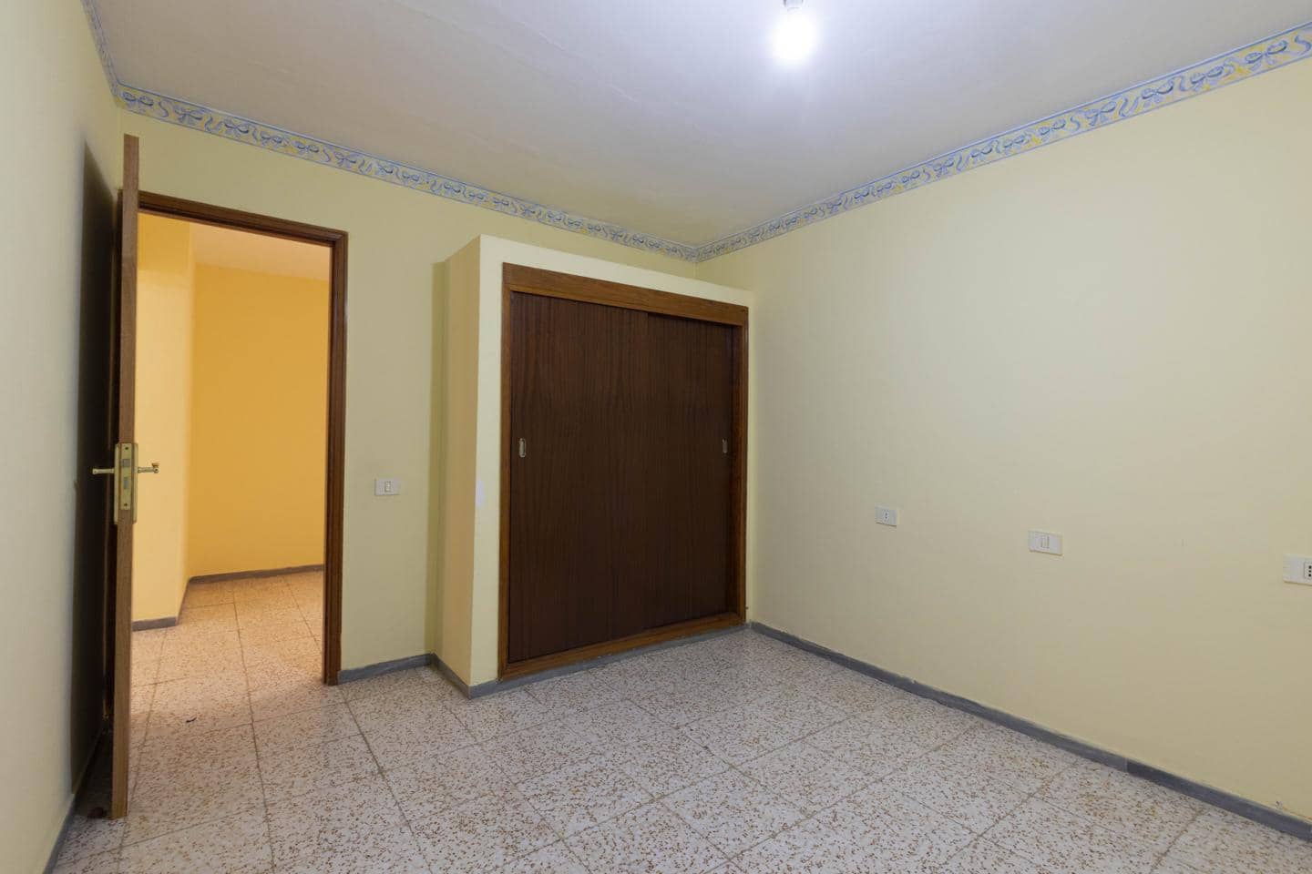 7 soveværelse Villa til salg i El Medano - € 425.000 (Ref: 9793493)