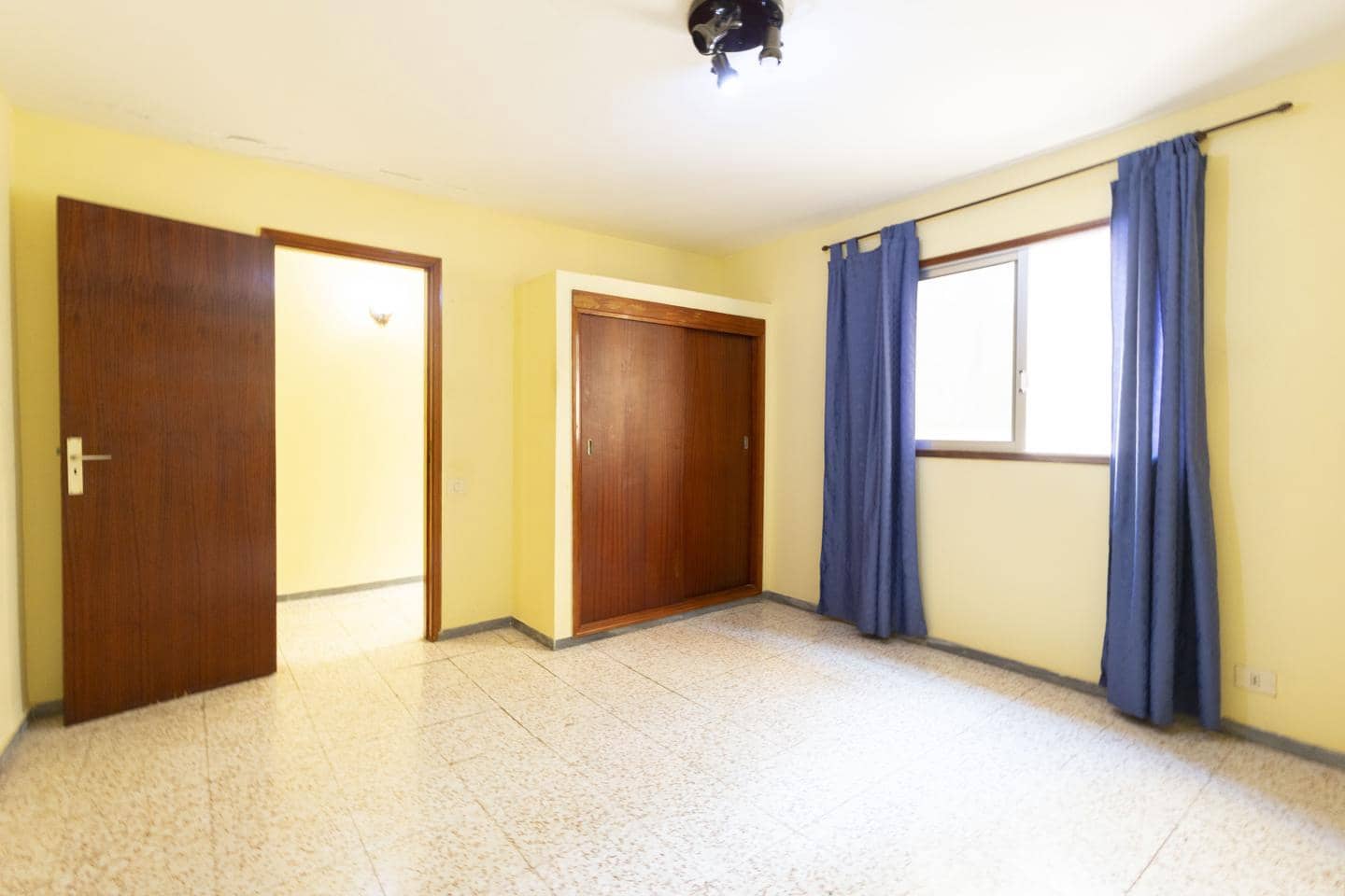 7 soveværelse Villa til salg i El Medano - € 425.000 (Ref: 9793493)