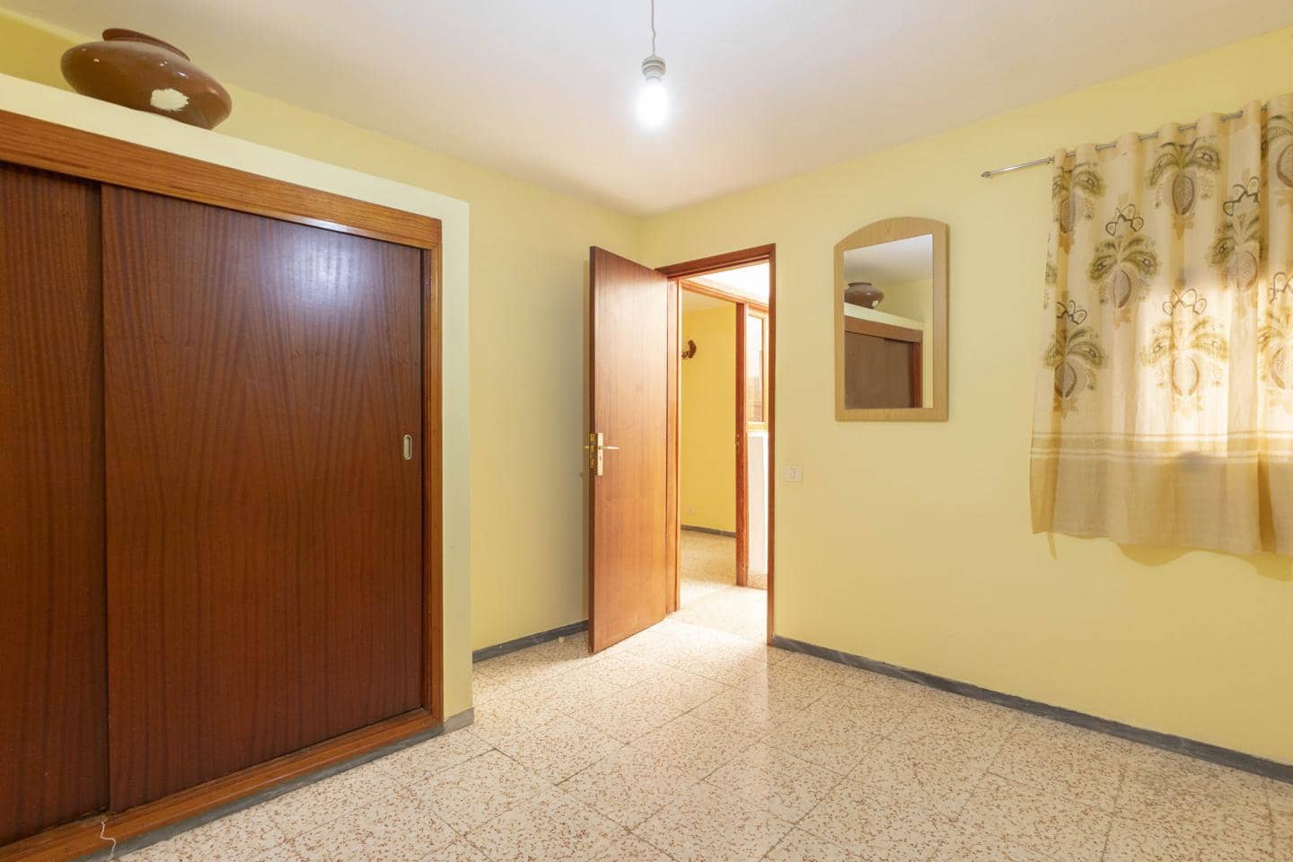 7 soveværelse Villa til salg i El Medano - € 425.000 (Ref: 9793493)