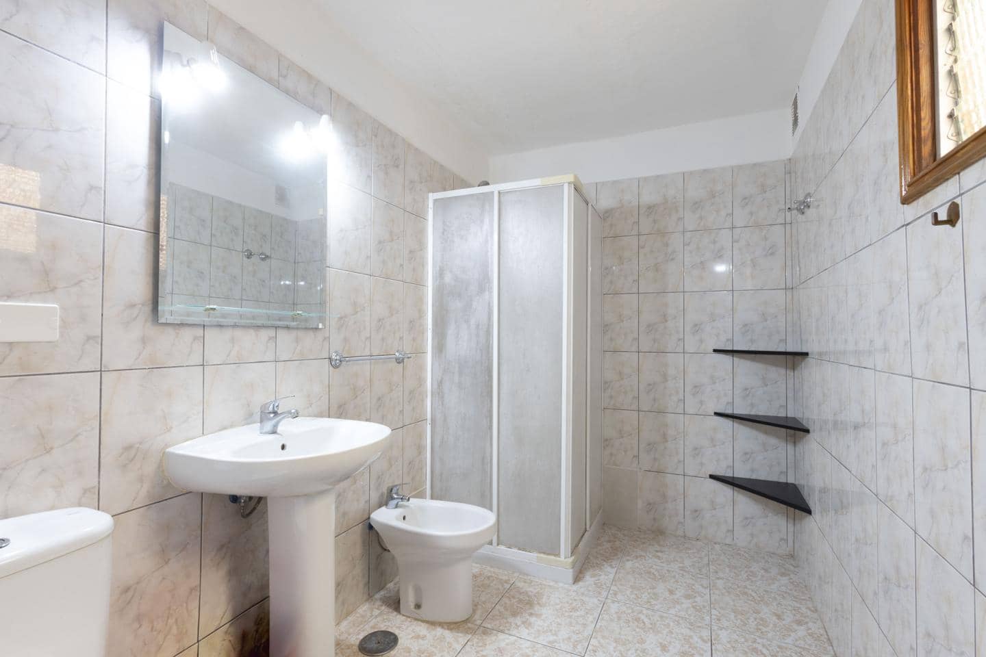 7 soveværelse Villa til salg i El Medano - € 425.000 (Ref: 9793493)