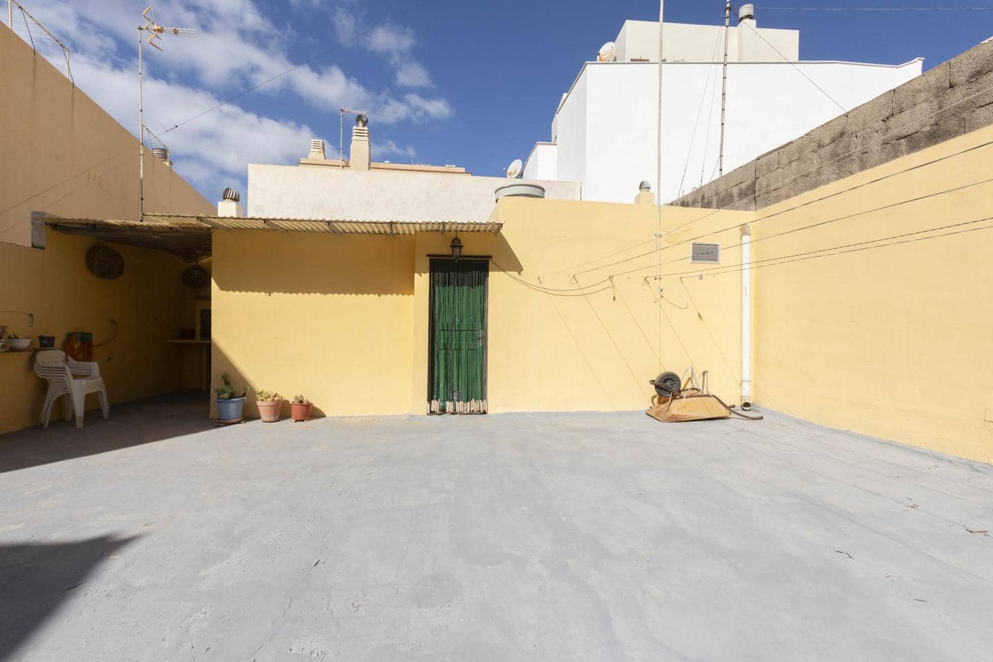 7 soveværelse Villa til salg i El Medano - € 425.000 (Ref: 9793493)