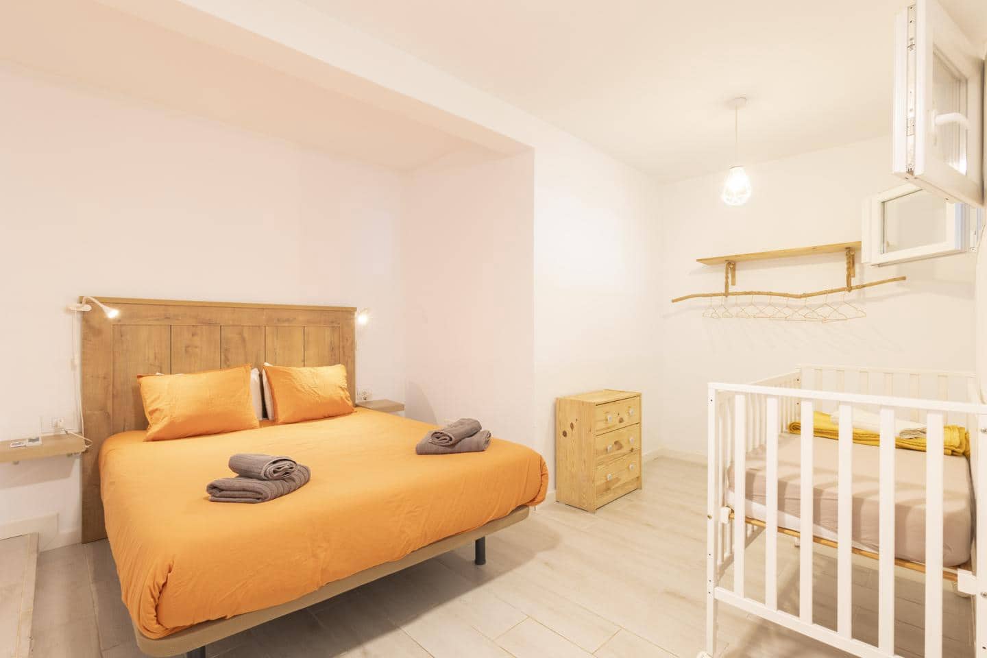 1 soveværelse Lejlighed til salg i Puerto de la Cruz - € 240.000 (Ref: 9795636)