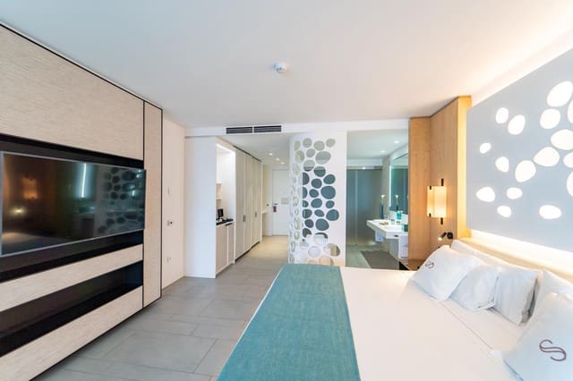 1 soveværelse Lejlighed til salg i La Caleta Adeje, Adeje med swimmingpool garage - € 335.000 (Ref: 9797990)