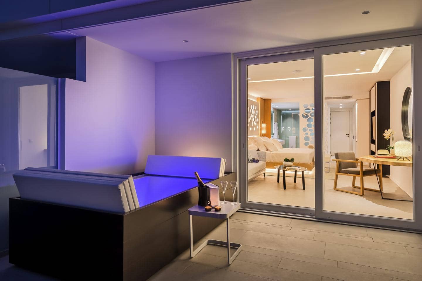 1 bedroom Flat for sale in La Caleta Adeje with pool garage - € 335,000 (Ref: 9797990)