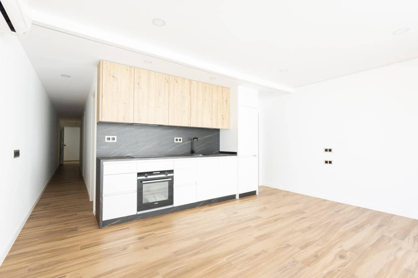 2 sypialnia Mieszkanie na sprzedaż w Santiago del Teide z basenem garażem - 370 000 € (Ref: 9805450)