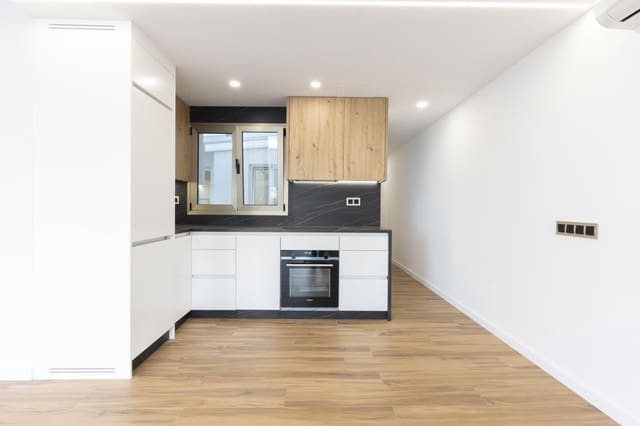 3 soveværelse Lejlighed til salg i Puerto Santiago, Santiago del Teide med swimmingpool garage - € 345.000 (Ref: 9805451)